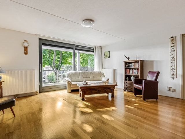 Verhuellpark 21, Ede
