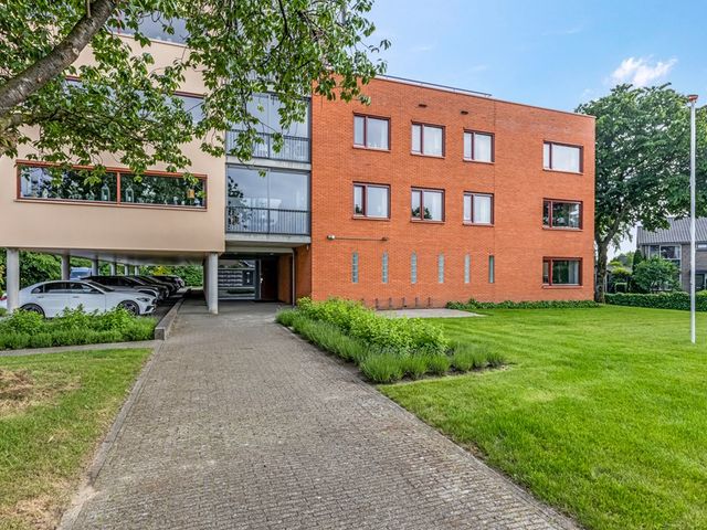 Verhuellpark 21, Ede