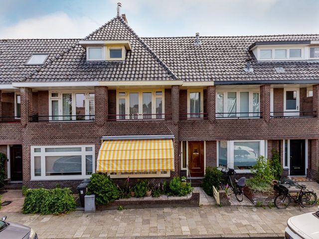 Waldeck Pyrmontlaan 15, Overveen