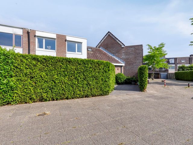 Moriondijk 44, Roosendaal