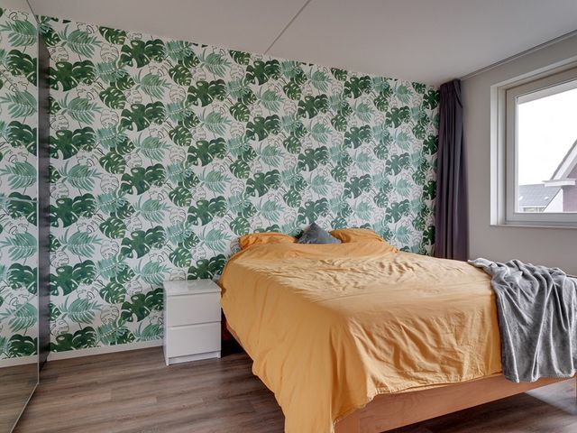 Lisdodde 64, Vlijmen