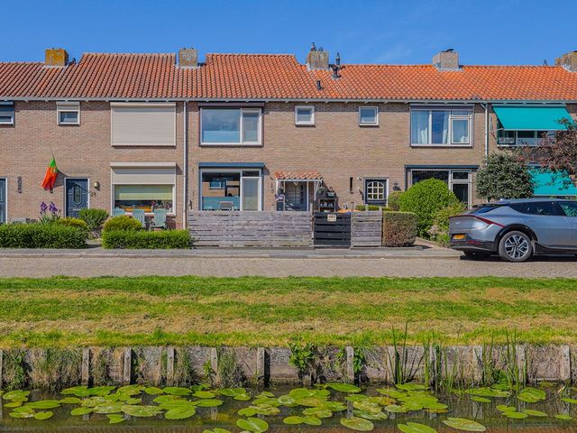 Vissersland 32, Hoornaar