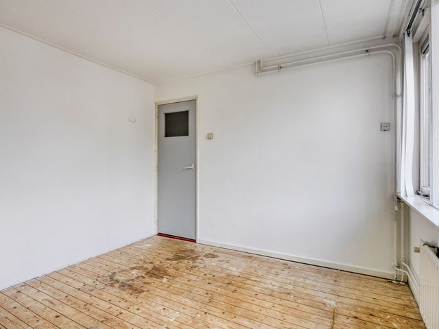 Zonnebloemstraat 6, Alblasserdam