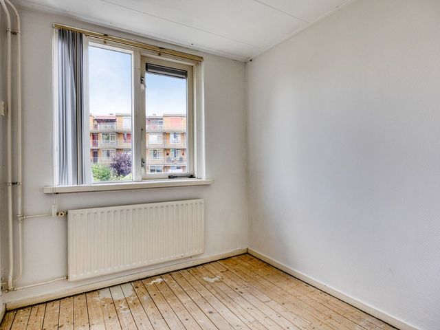 Zonnebloemstraat 6, Alblasserdam