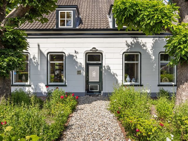 Dorpsstraat 23, Hendrik-Ido-Ambacht