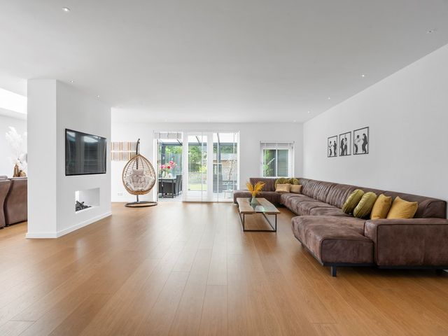 Moermond 7, Hoofddorp