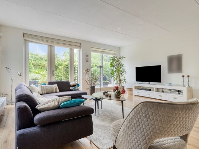 Henri Didonweg 7, Hoofddorp