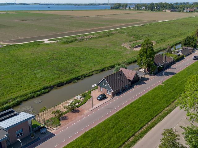Molendijk 17, Numansdorp