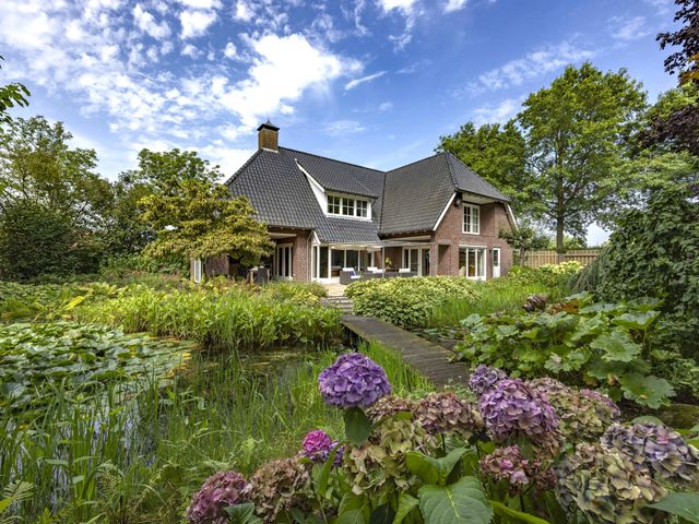 Paalstraat 20, De Moer