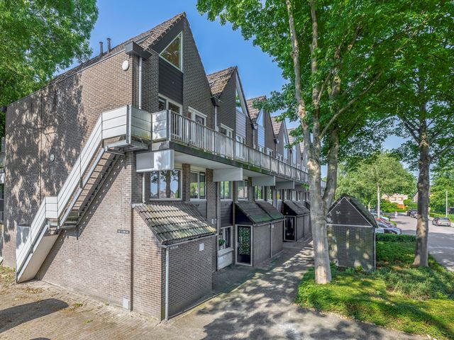 Weidezoom 10, Waddinxveen