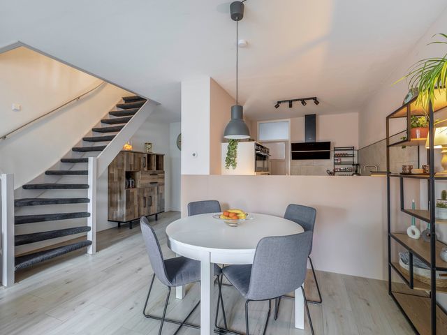 Weidezoom 10, Waddinxveen