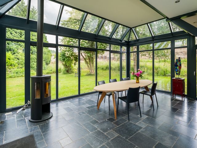 Waalbandijk 110, Heesselt