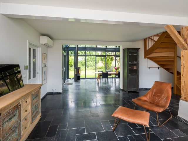 Waalbandijk 110, Heesselt