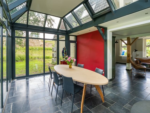 Waalbandijk 110, Heesselt