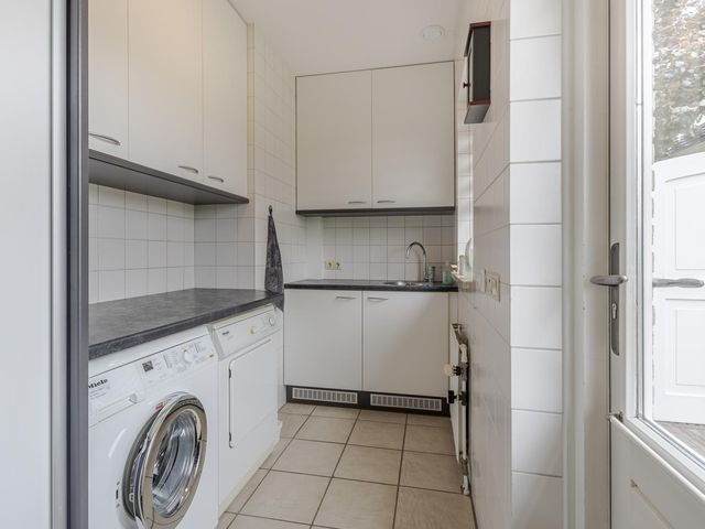 Tiendweg 30, Hardinxveld-Giessendam