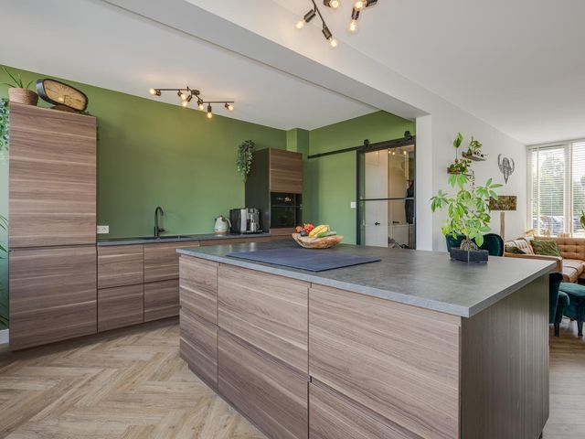Brucknerlaan 10, Voorschoten