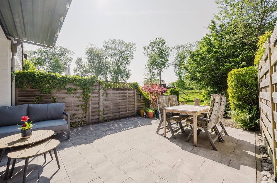 De Esdoorn 17