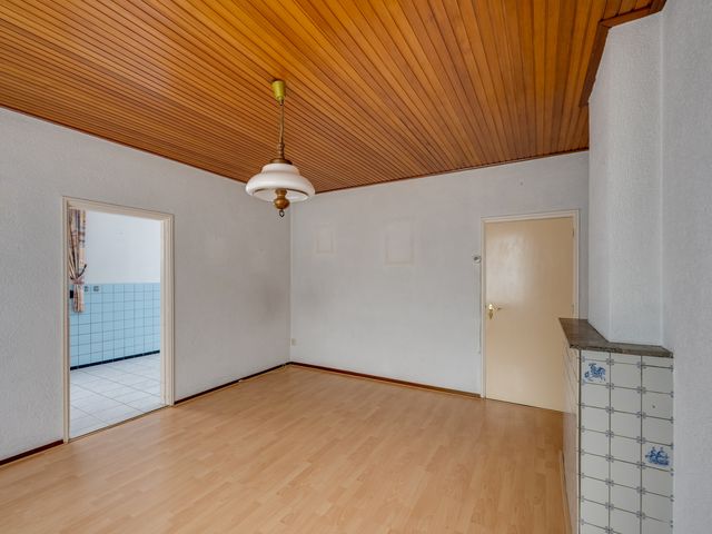 Pastoor Gillisstraat 98, Rijen