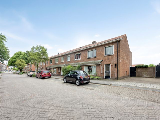 Doctor Slotemaker de Bruïnestraat 31, Veenendaal