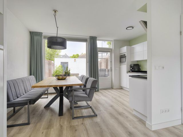 Bocht 40, Breda