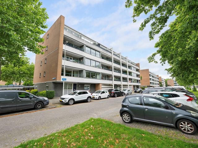 Jacques Dutilhweg 697, Rotterdam
