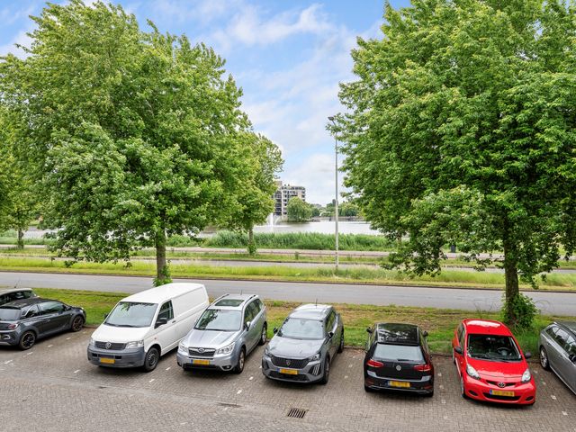 Jacques Dutilhweg 697, Rotterdam