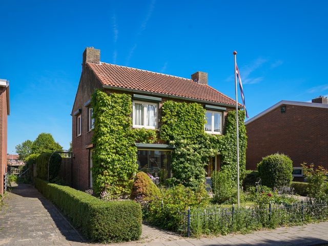 Geerstraat 42, Herwijnen