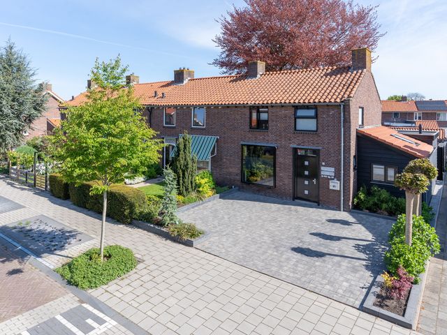 Wouter Van Damstraat 27, Harderwijk