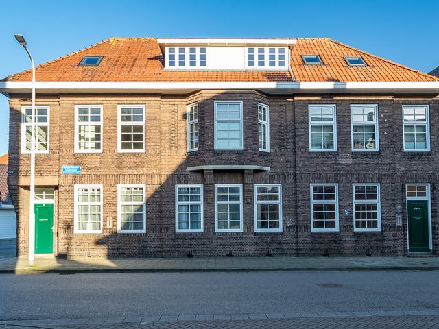 Burgemeester Geillstraat 16a, Terneuzen