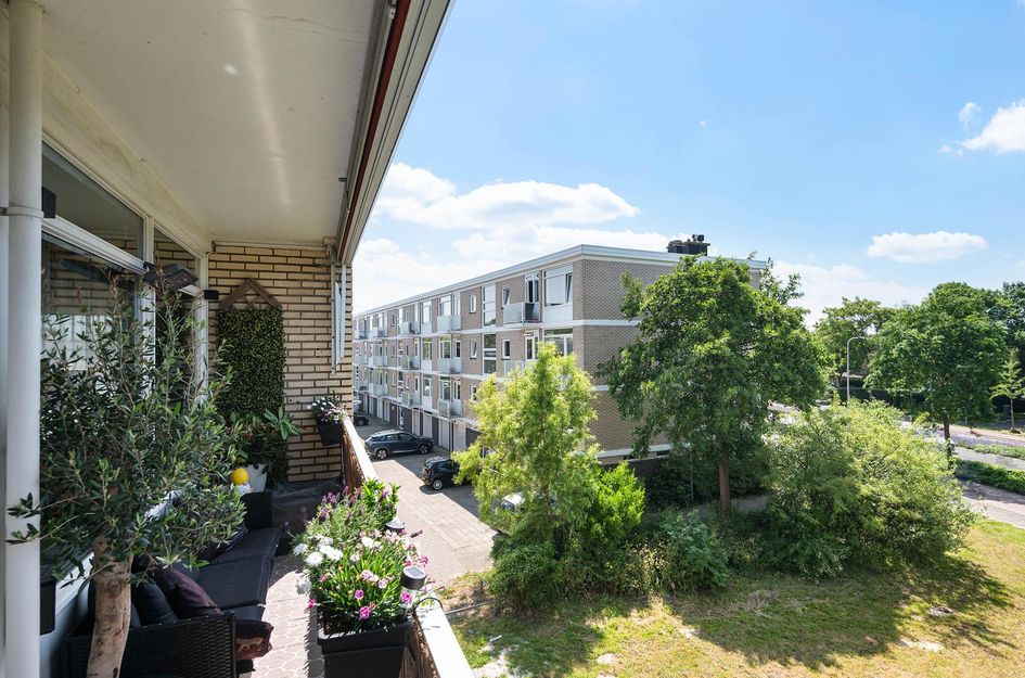 Beeklaan 90