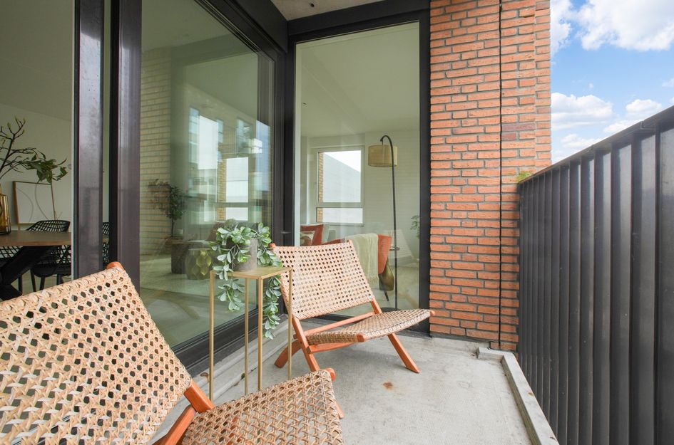 Eva Besnyöstraat 67