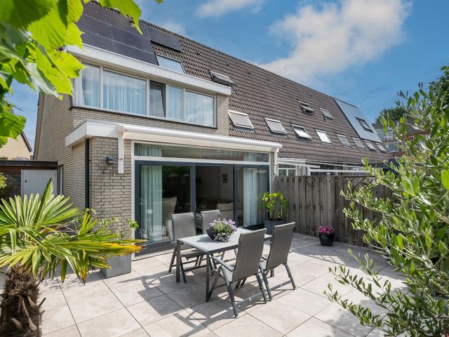 Fazant 142, Ridderkerk