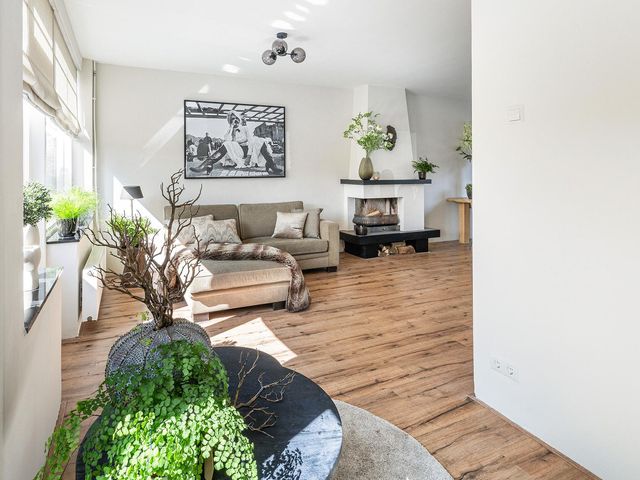 Lijsterbeslaan 10, Oostvoorne