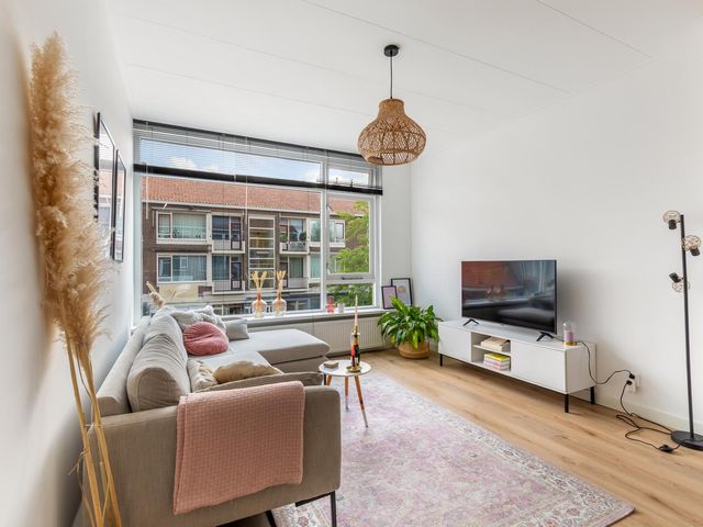 Burgemeester Baumannlaan 90B, Rotterdam