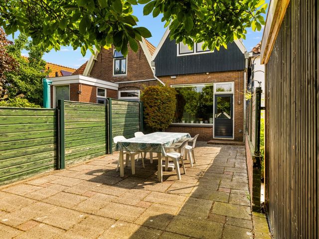 Noordeinde 75, Monnickendam