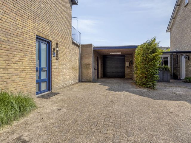 Oranjelaan 16, Baarle-Nassau