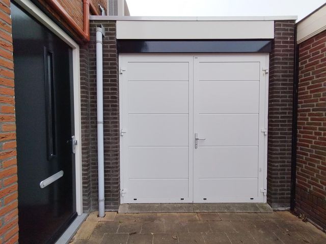 Mosterdpot 13, Tuitjenhorn