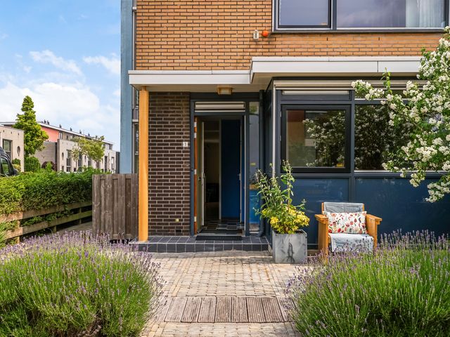 Anne Vondelingplantsoen 1, Naaldwijk