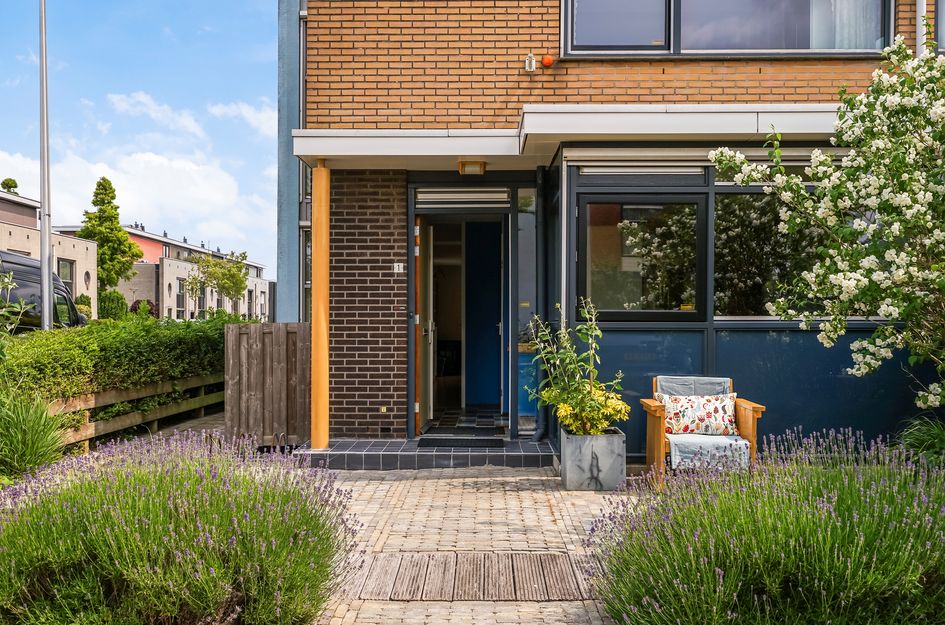 Anne Vondelingplantsoen 1