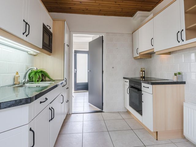 Keijzerstraat 27, Hoek
