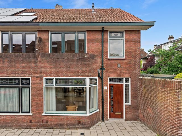 Fransen Van De Puttestraat 2, Delft