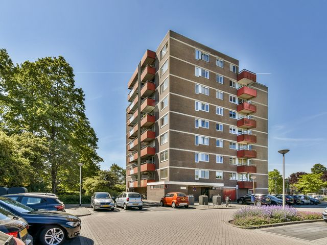 Zevenblad 72, Uithoorn