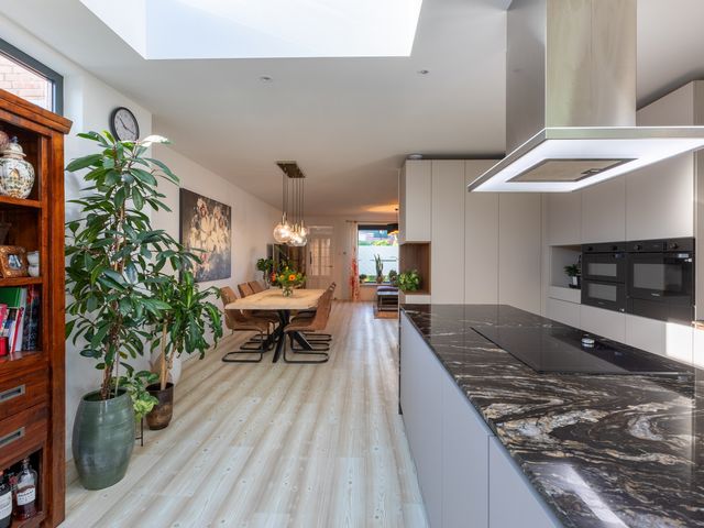 Sparresholm 49, Hoofddorp