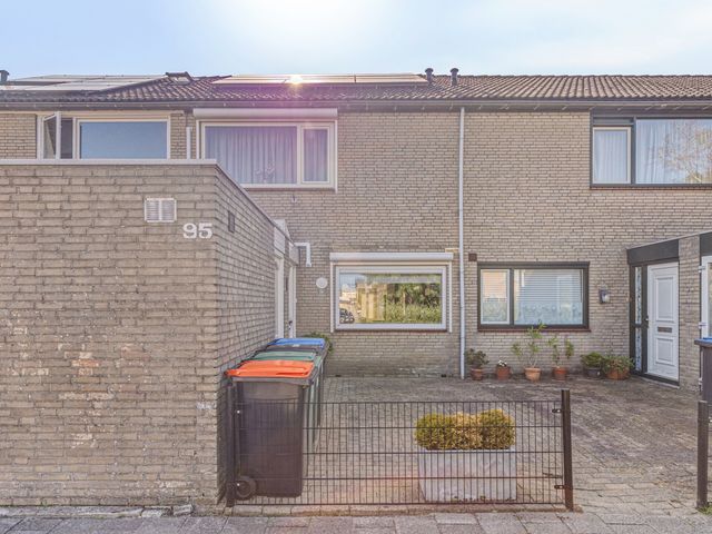 Desmijndijk 95, Roosendaal