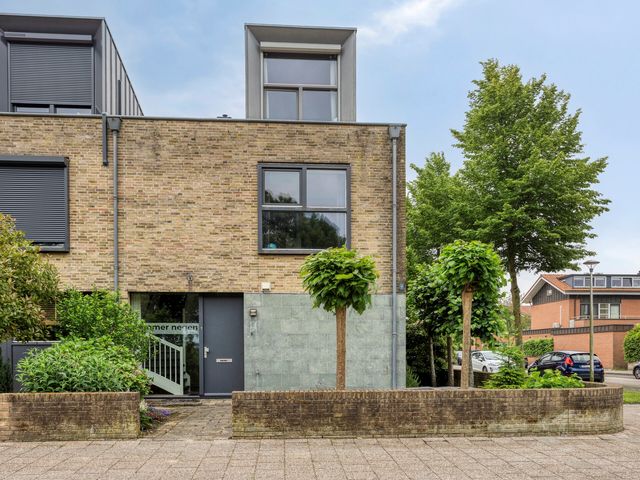 Vlaamse Gaai 9, Zeewolde