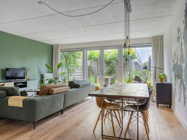 Vlaamse Gaai 9, Zeewolde