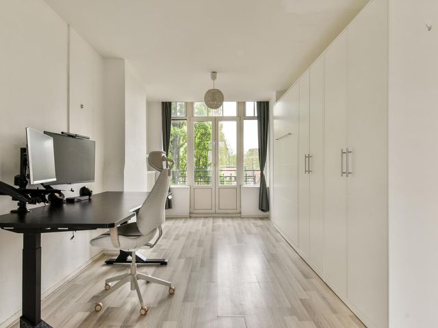 Javaplein 9B, Amsterdam