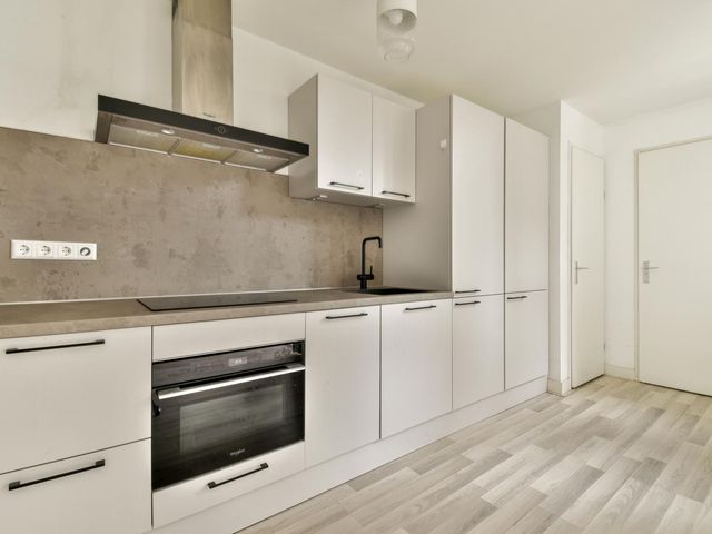 Javaplein 9B, Amsterdam