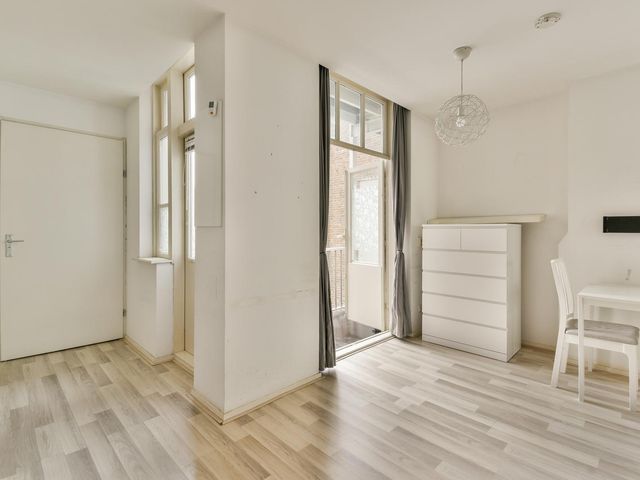 Javaplein 9B, Amsterdam