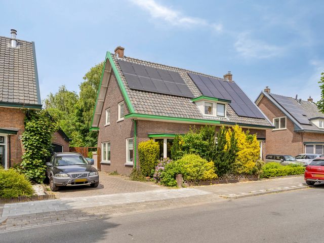 2E Johannastraat 28, Apeldoorn